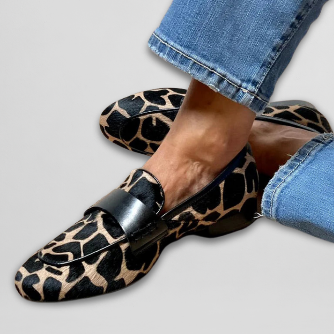IOLANDA | Mocassins de Forma Simples