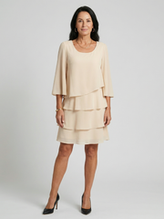 Works | Kleid mit Ärmeln in Lagen bis zum Knie