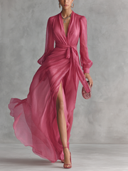Elegantes rosafarbenes Perlen-Chiffon-Kleid mit V-Ausschnitt und langer Taille