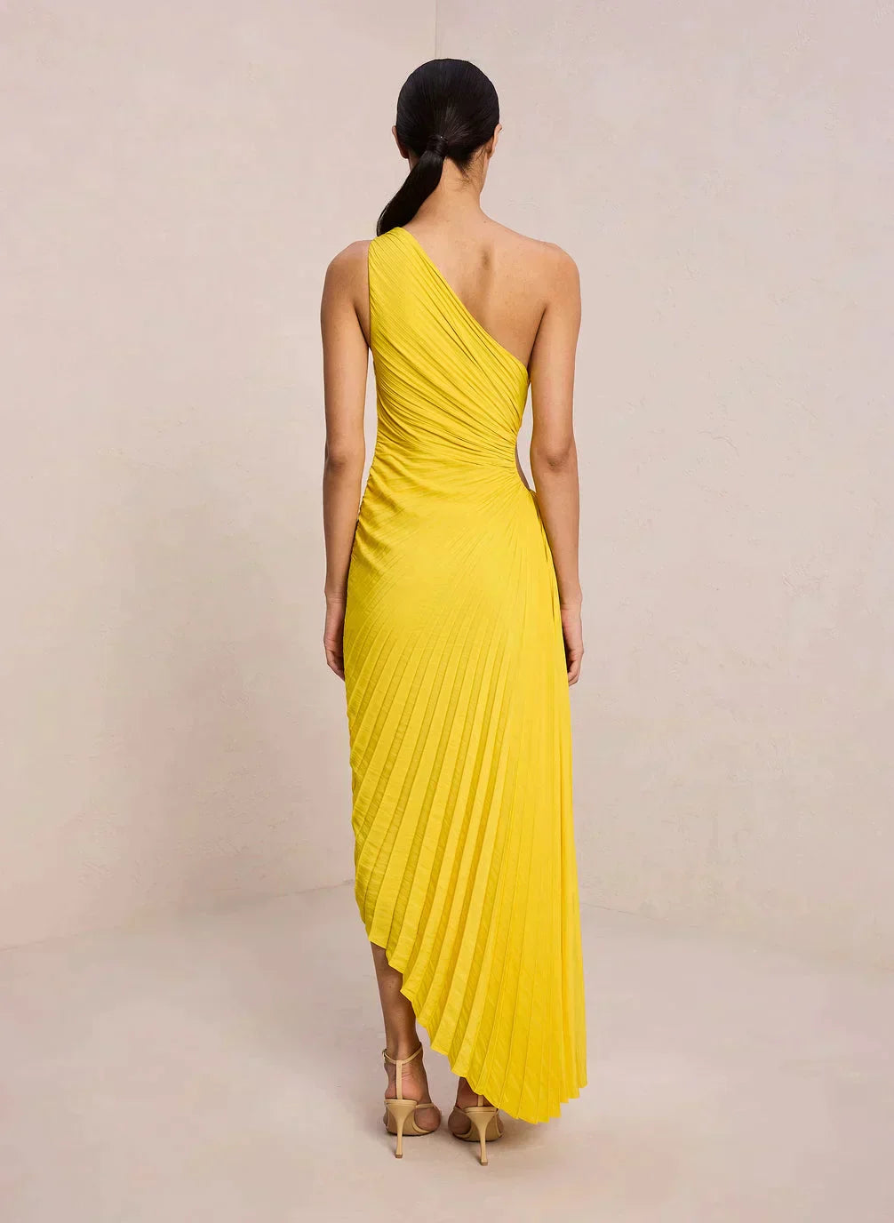 Sylviana - Ein-Schulter Plissiertes Midi-Kleid