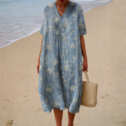 Bedrucktes schmeichelhaftes Sommerkleid