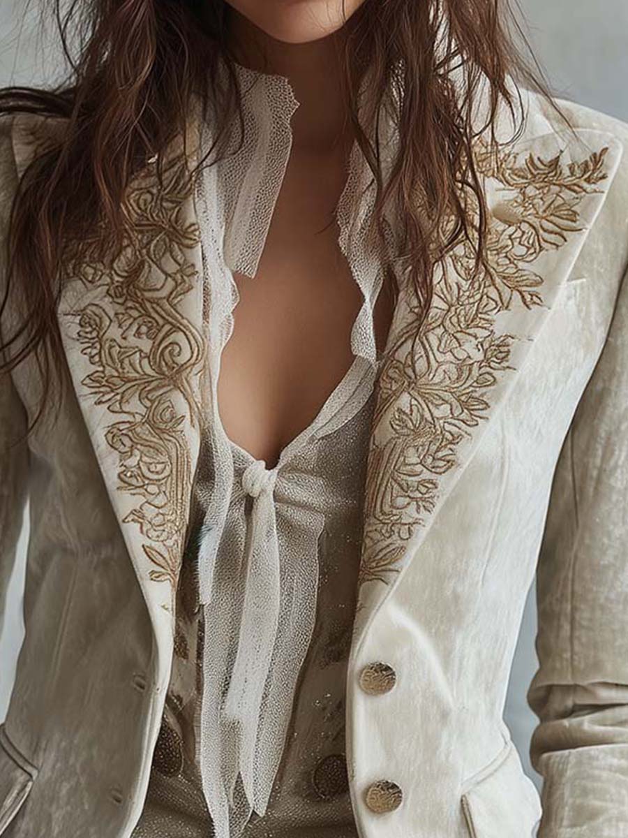 Blazer Entalhado em Marfim com Bordado para Mulher