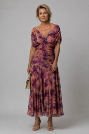 Ariane | Vestido Midi Drapeado de Ombros Descobertos