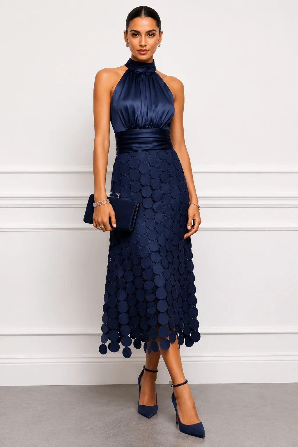 Ladina – Vestido de Férias Sem Mangas e Moderno
