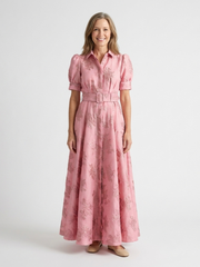 Xanthea | Kurzärmeliges Maxi- Hemdkleid mit Gürtel und Blumenmuster