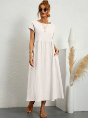 Clara - Elegantes Midikleid mit zeitlosem Design