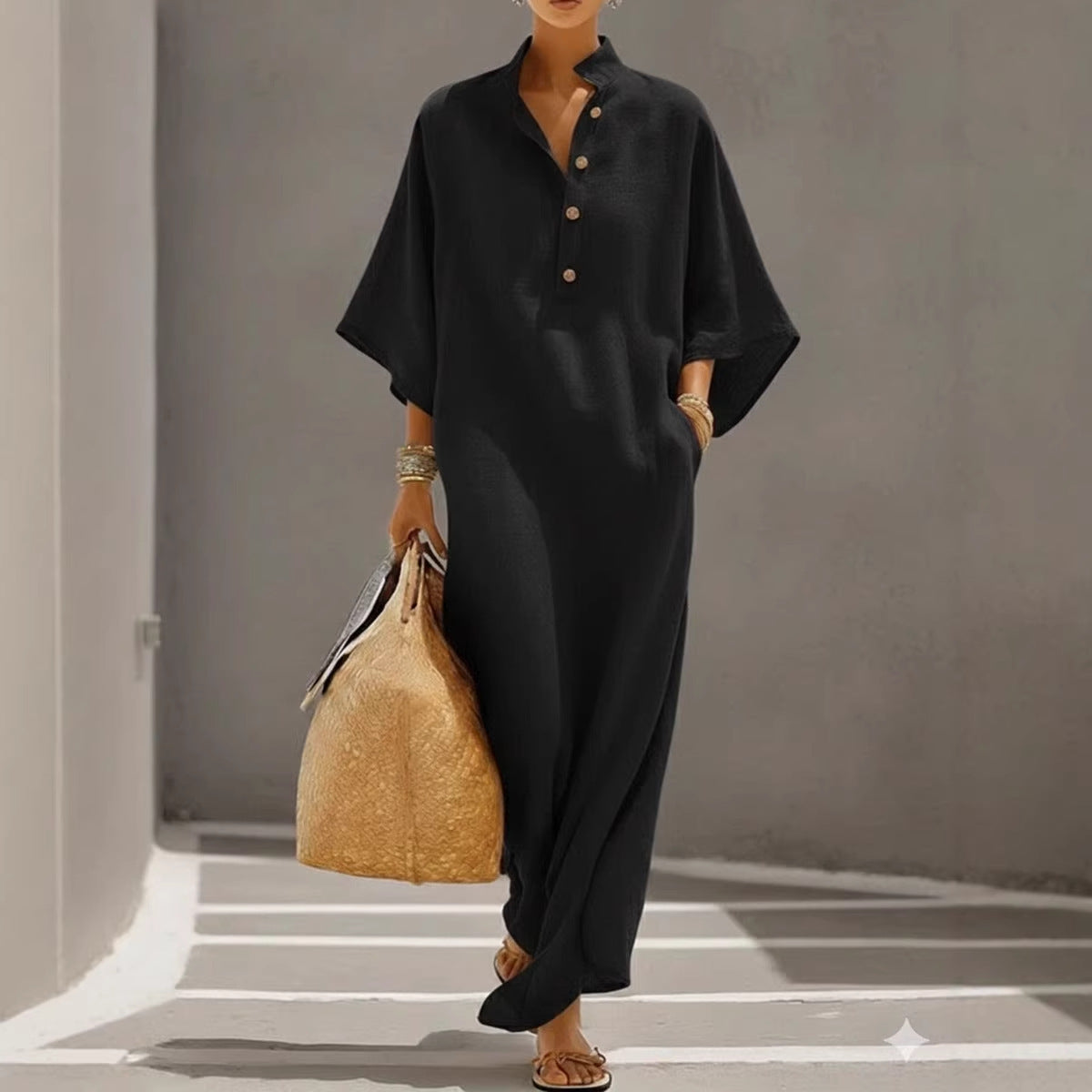 Hemd­kleid im langen Urlaubsstil mit Stehkragen, Knopfleiste und mittellangen Ärmeln