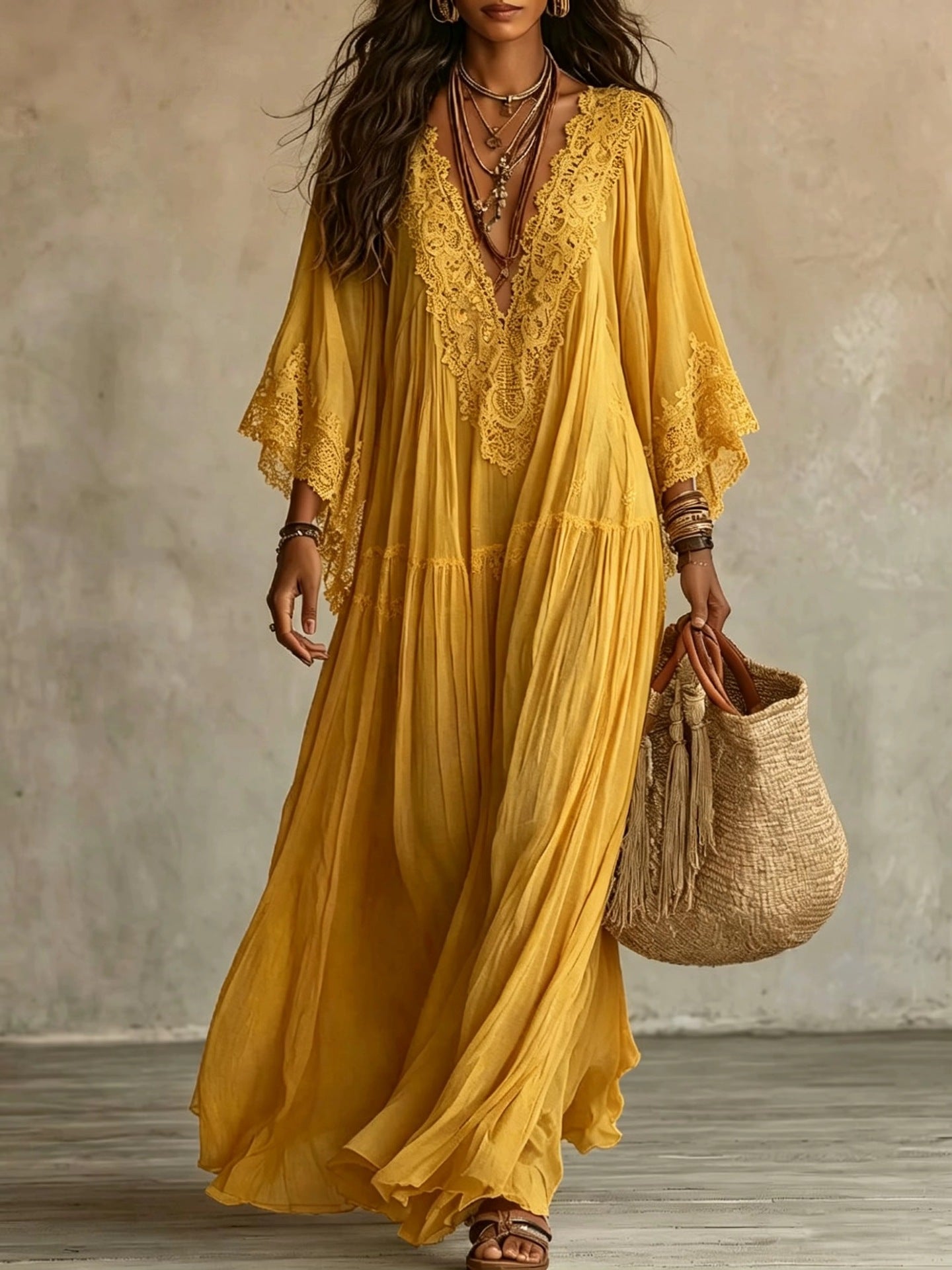 Ambra | Vestido maxi preto com decote em V e mangas de morcego