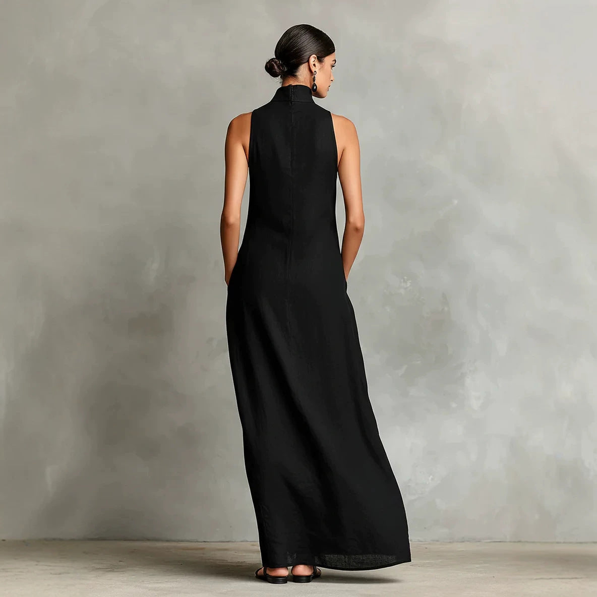 Caterina | Vestido preto comprido minimalista