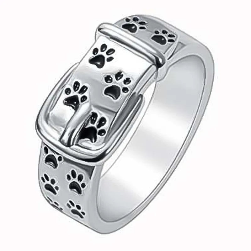 Anel giro e elegante inspirado numa coleira para cão