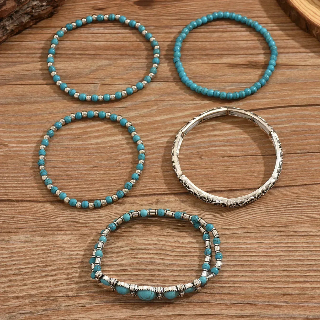 Conjunto de pulseiras boho com contas turquesa