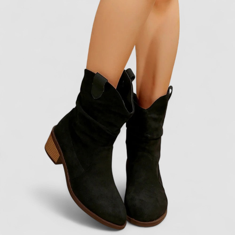 Cleo | Botins Western com Efeito Franzido