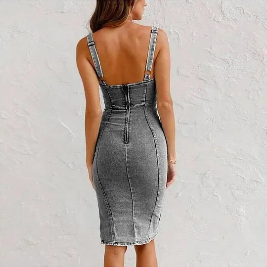 Elena - Figurbetontes Denimkleid mit verstellbarem Bund und U-förmigem Ausschnitt