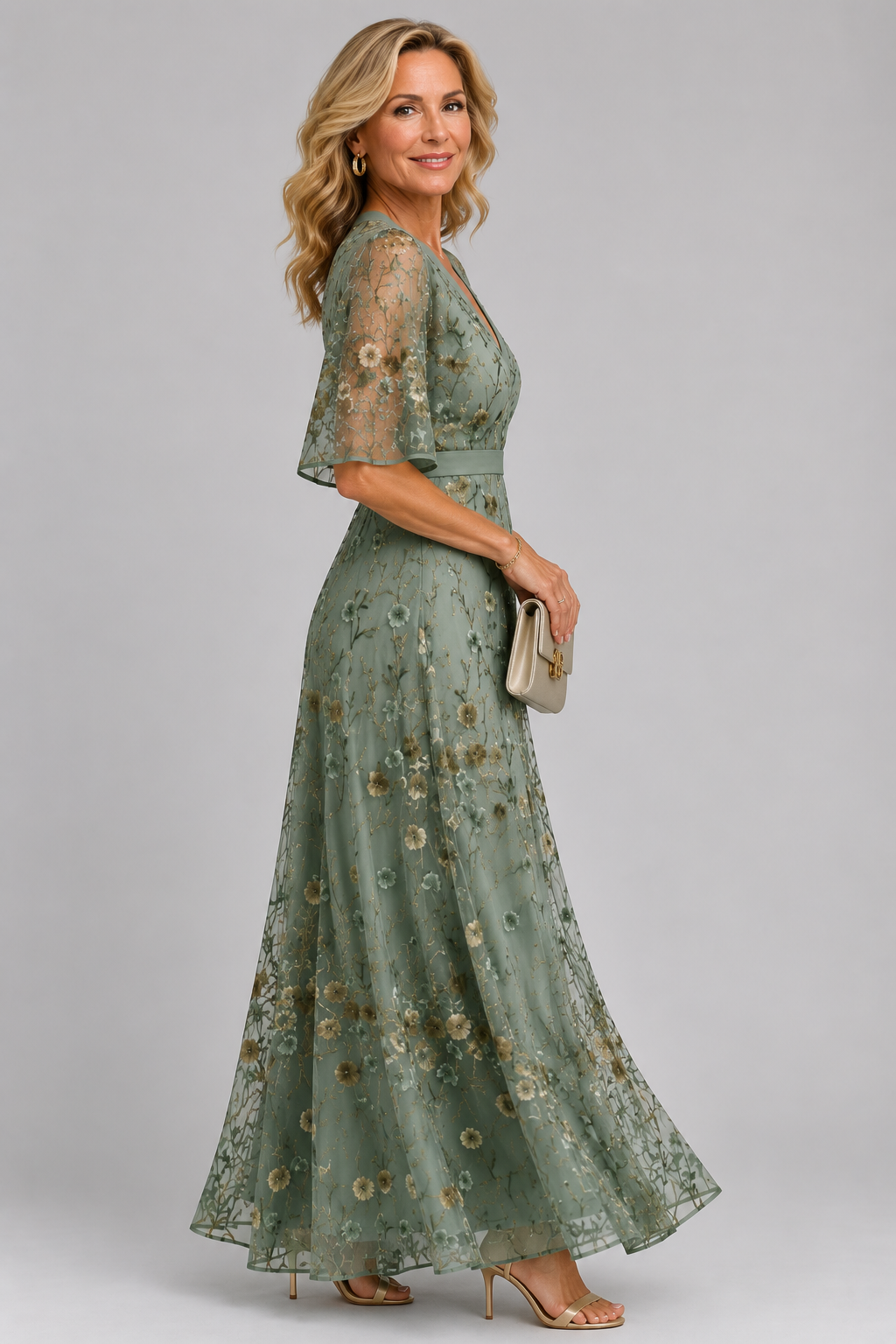 Solenne | Vestido Midi Florido com Decote Halter