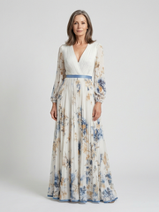 Lavinia | Langärmliges Maxikleid mit Blumenmuster und V-Ausschnitt