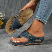 Lia - Komfortable & stützende Keilsandalen