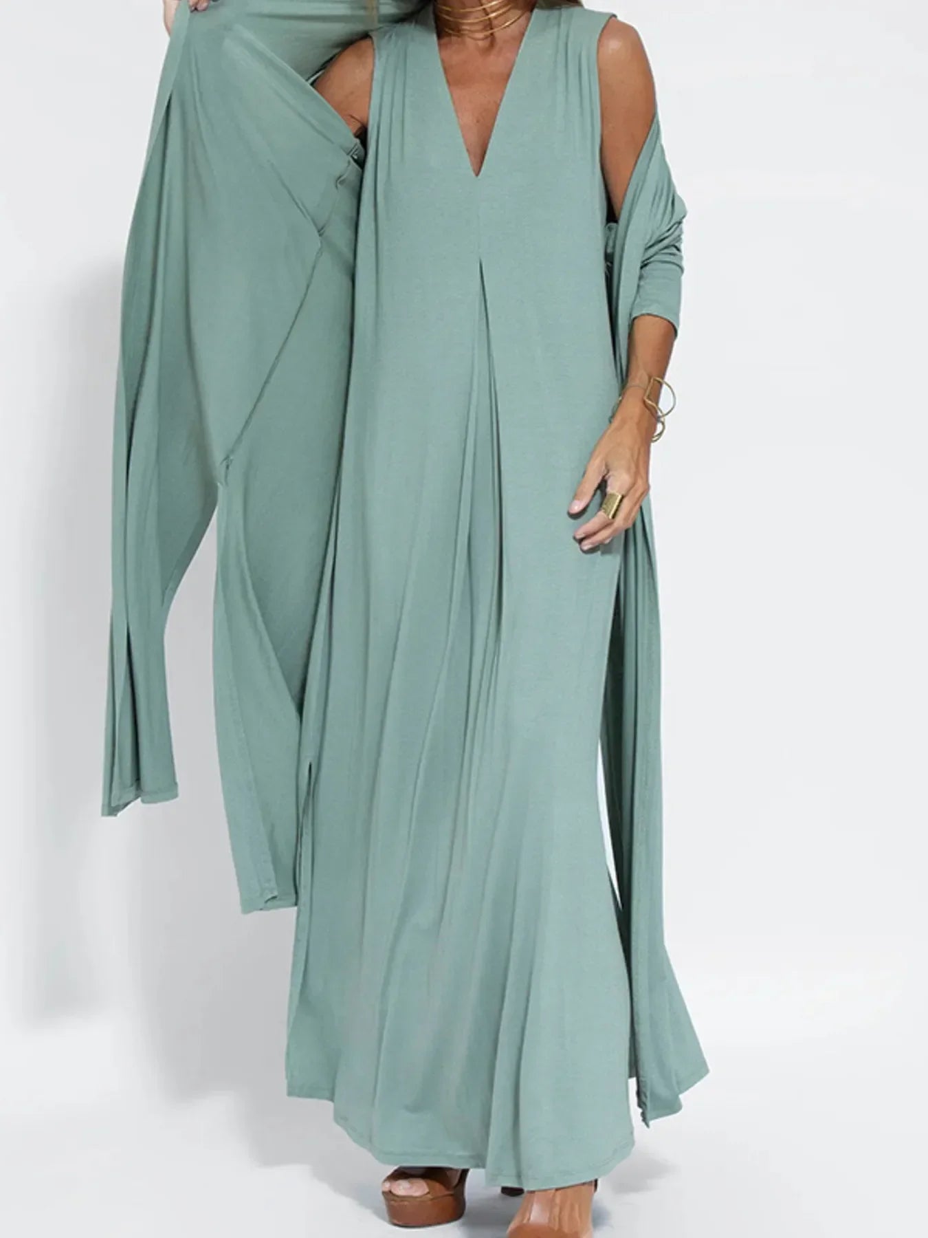 V-Ausschnitt ärmelloses Maxikleid mit Schlitz in Übergröße