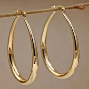 Brincos vintage exclusivos em dourado