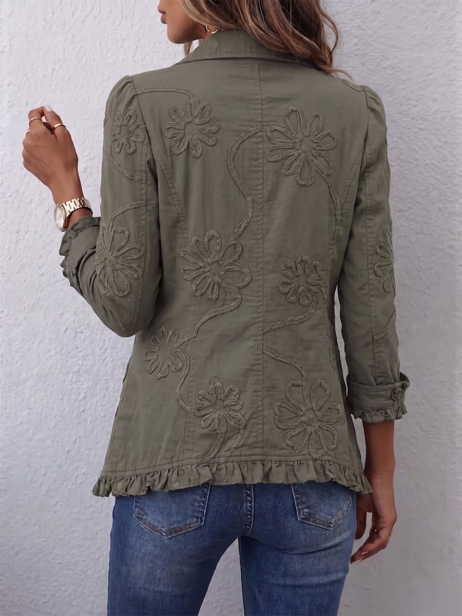 Kamberly™ | Casaco Estilo Boho-Chic com Bordado Floral, Detalhes Práticos e Folhos