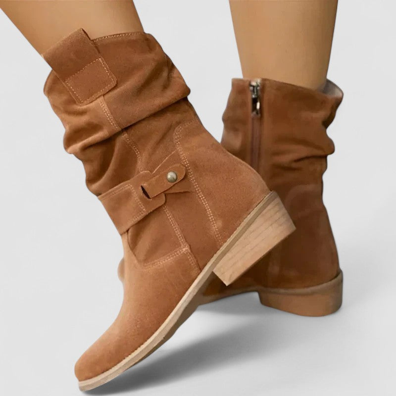 Elyse | Botas Western com Efeito Franzido